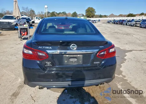 2018 Nissan Altima 2.5 из США, поврежденный, VIN 1N4AL3AP1JC282048